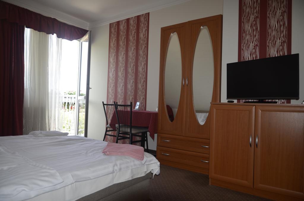 Chambre Double - Vue sur Montagne