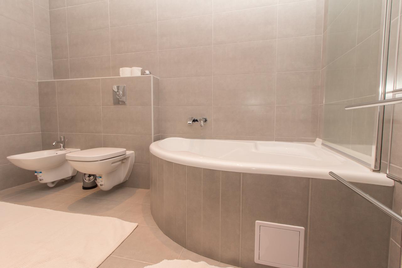 Chambre Double ou Lits Jumeaux - Vue sur Ville