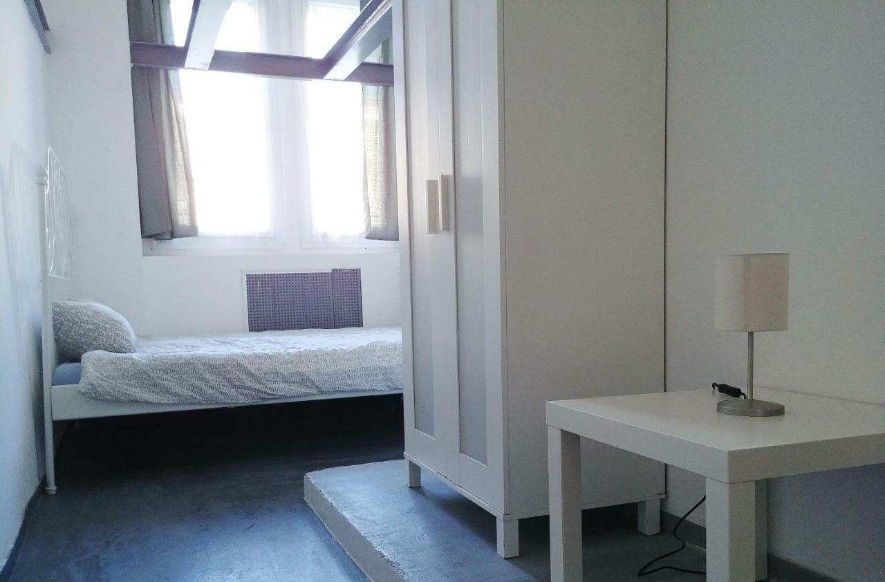 Chambre Double Standard avec Salle de Bains Commune