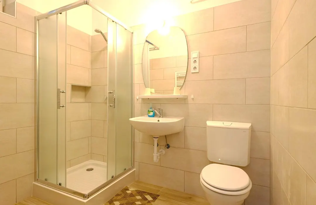 Mohacsi Guesthouse-1