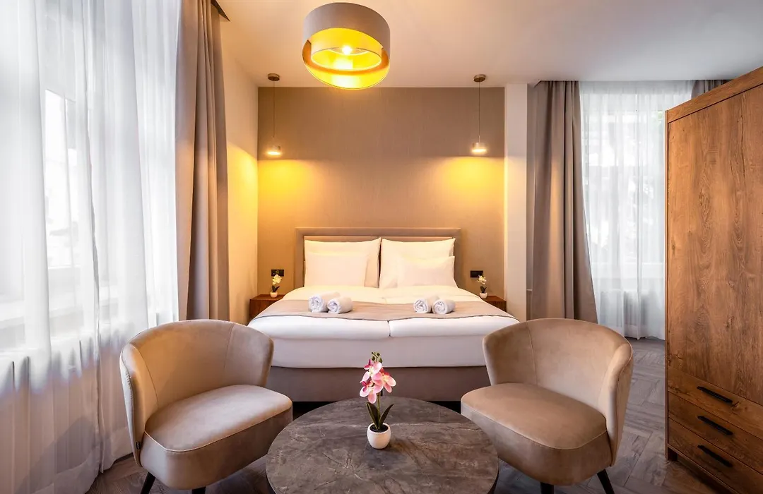 Evergreen Suites Budapest-1