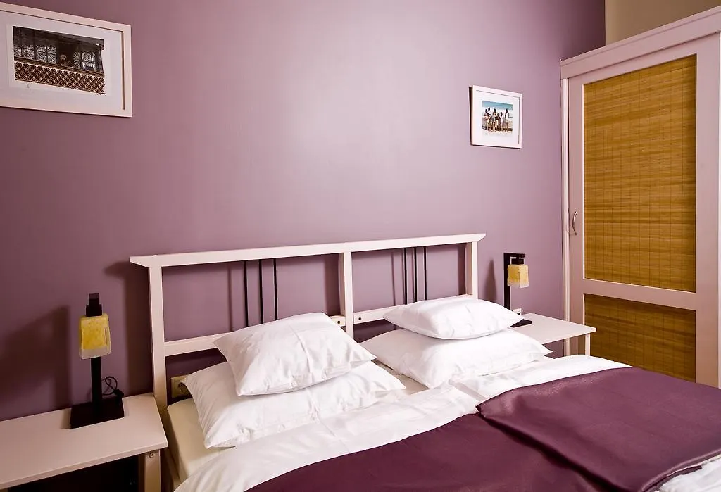 Budapest Rooms Bed And Breakfast-1