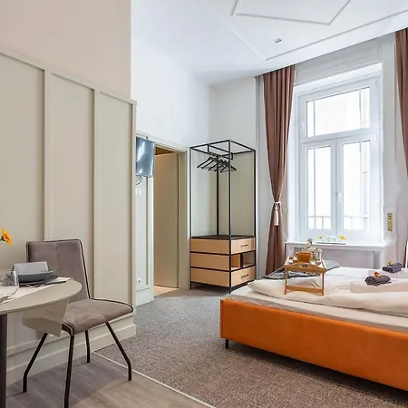 Gellért Budapest Suites-3