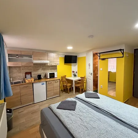 Deniz Guesthouse-2