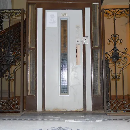 Synagogue Central Guest House-3